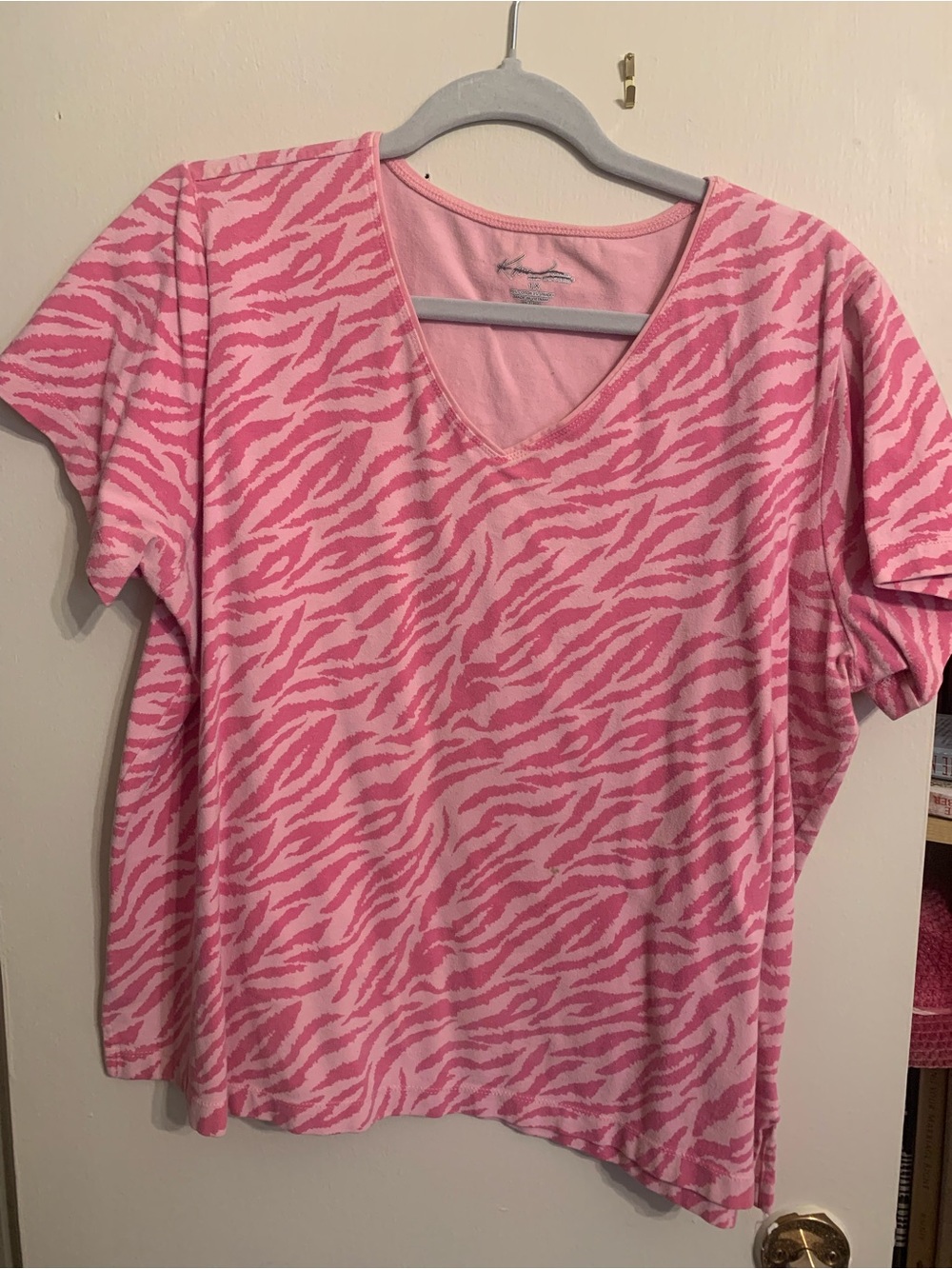 Kim Rogers Pink Zebra-Print V-Neck Short Sleeve Top